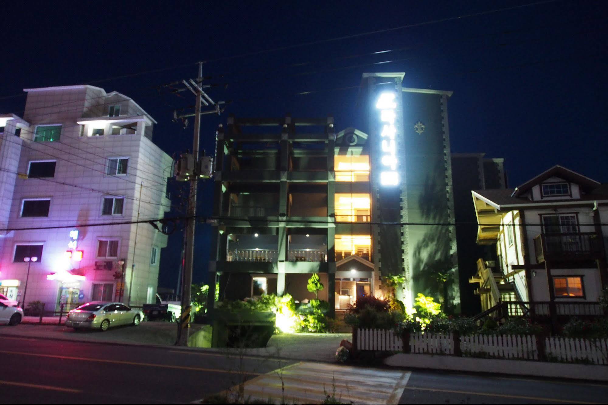 Geoje Lasania المظهر الخارجي الصورة